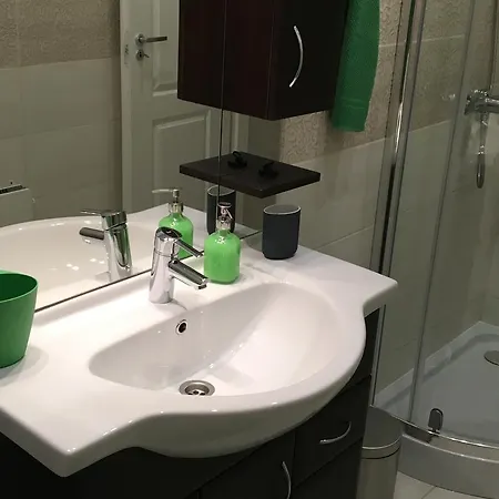 Lovag Apartment