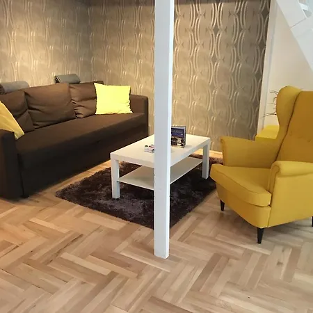 Lovag Apartament *